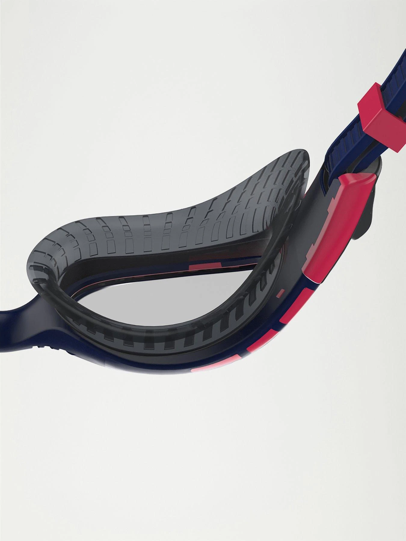 Speedo Adult Futura Biofuse Flexiseal Triathlon Goggles 4 Speedo Adult Futura Biofuse Flexiseal Triathlon Goggles - Image 4