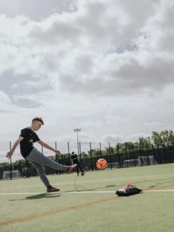 Football Flick Urban Return Ball -APPLE || PURE2IMPROVE || Sonik Sales Store PUXLF SQ5 0000000301 BLACK ORANGE SLd2