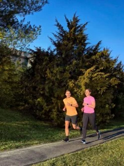 Garmin Forerunner 55 GPS Running Smartwatch -APPLE || PURE2IMPROVE || Sonik Sales Store T3UJE SQ5 0000000004 BLACK SLd1