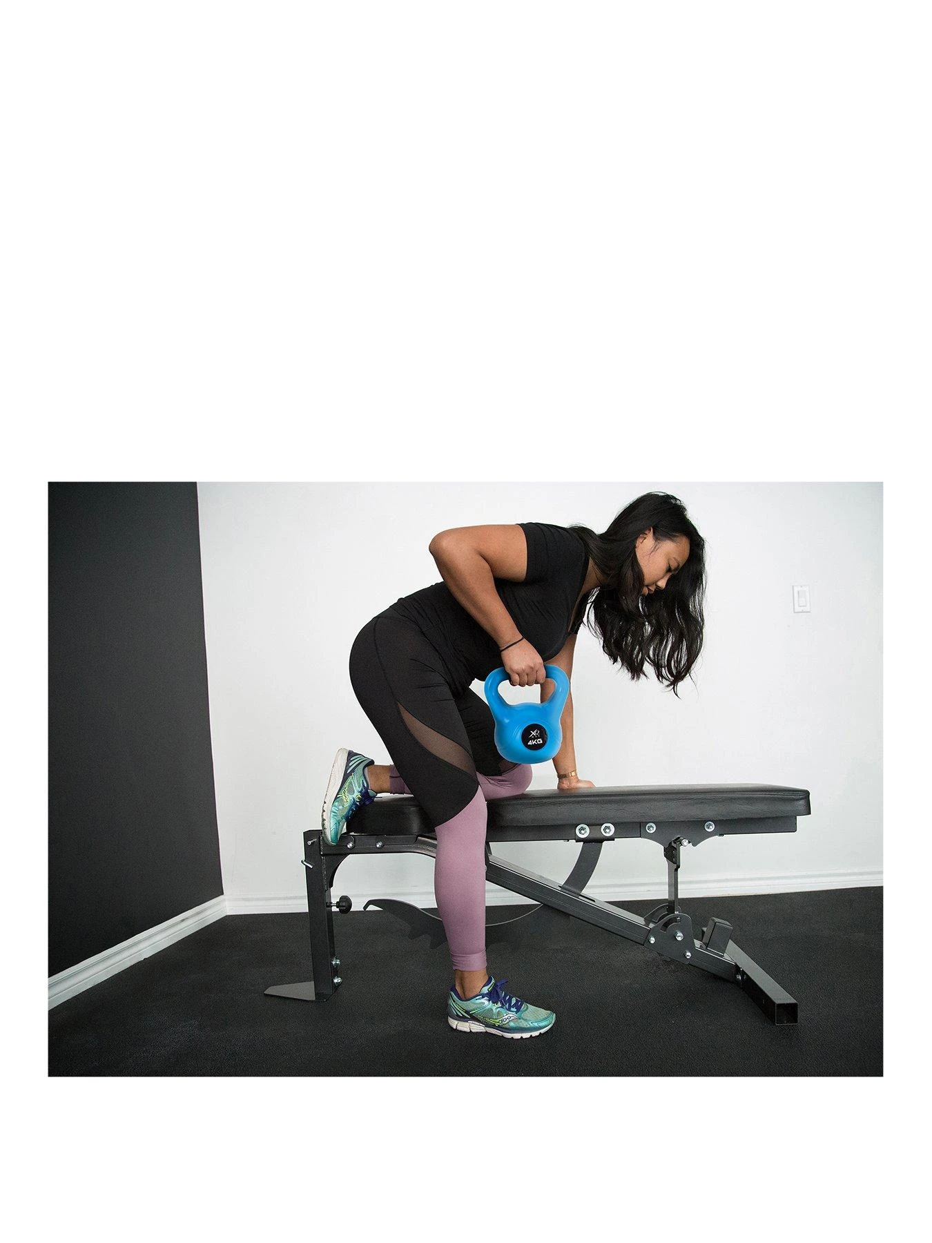 Non-Slip Kettlebell With Protective Vinyl Cover For Home Gym Fitness - 4kg 2 Non-Slip Kettlebell With Protective Vinyl Cover For Home Gym Fitness - 4kg - Image 2