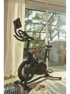 Echelon Sport-S Smart Connect Bike -APPLE || PURE2IMPROVE || Sonik Sales Store U4A6H SQ3 0000000099 N A SLd