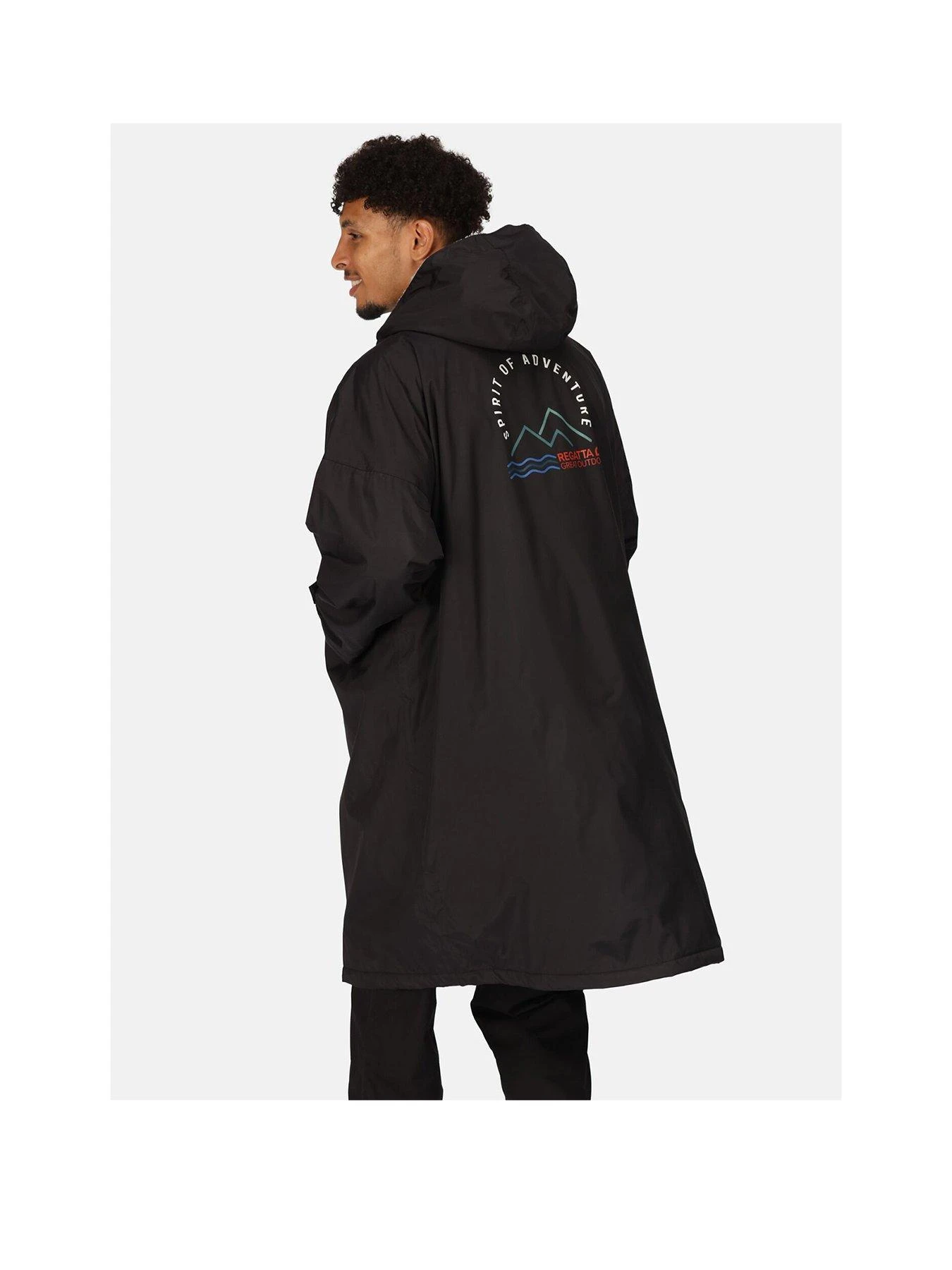 Regatta Adult Waterproof Changing Robe - Black 2 Regatta Adult Waterproof Changing Robe - Black - Image 2